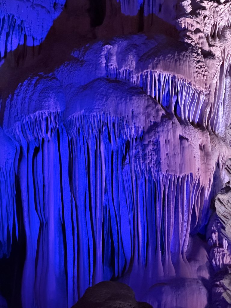 The Salamandre Cave