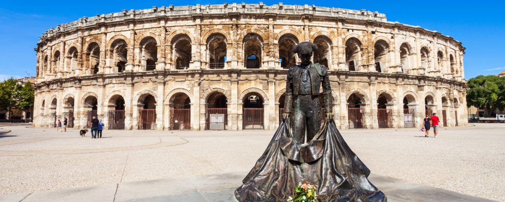 Nîmes